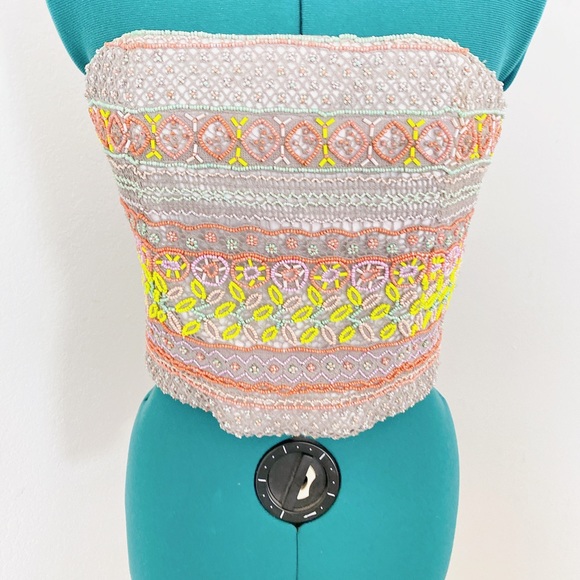 ALICE + OLIVIA COLORFUL CROPTOP BEADED SEQUIN BLOUSE - Picture 8 of 10